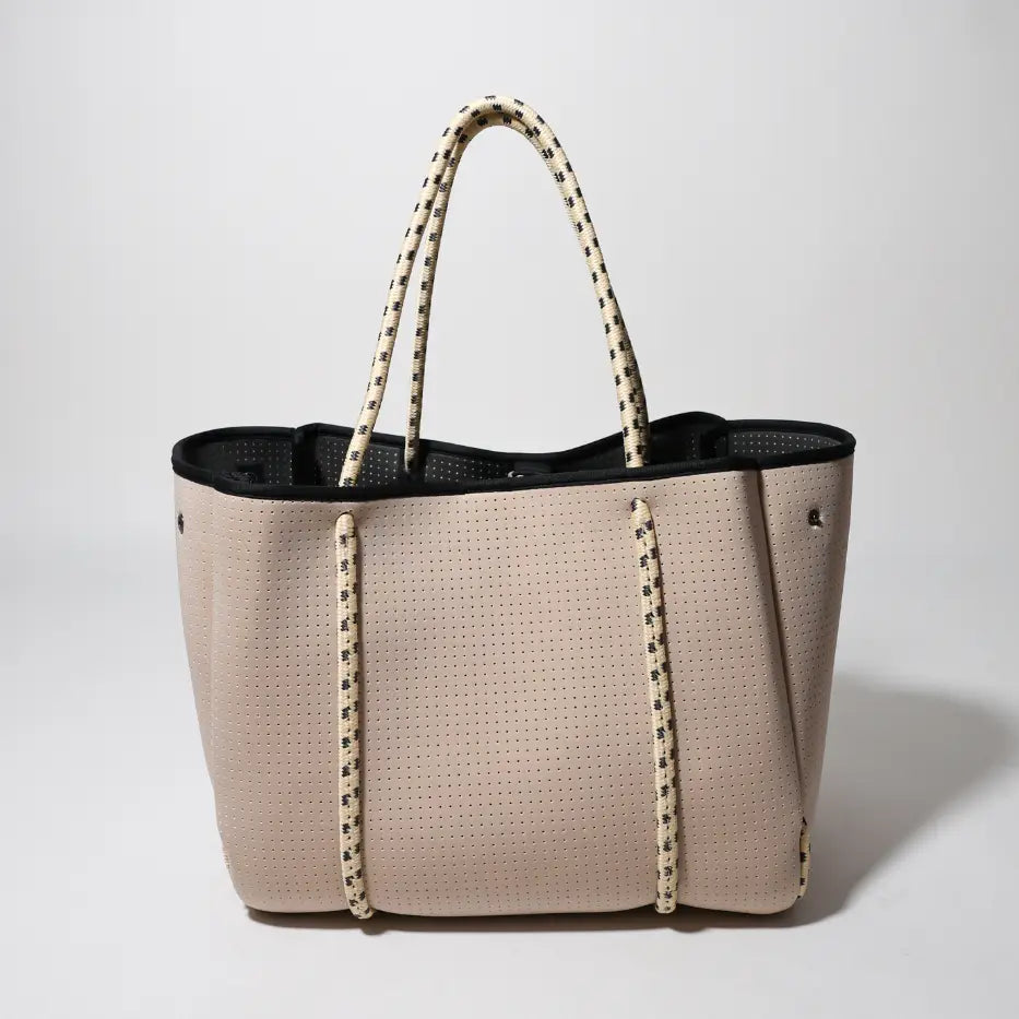 Everyday Tote Latte