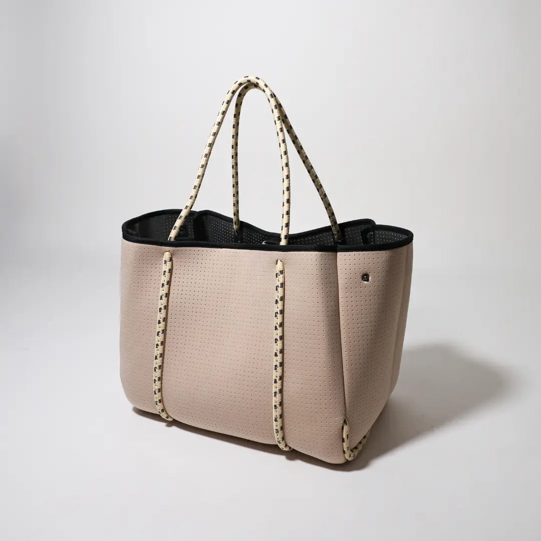 Everyday Tote Latte