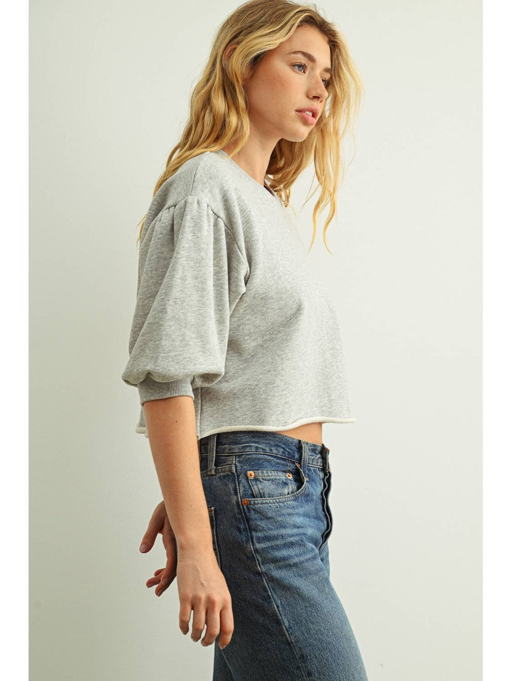 Raw Edge Bottom 3/4 Sleeve Sweatshirt